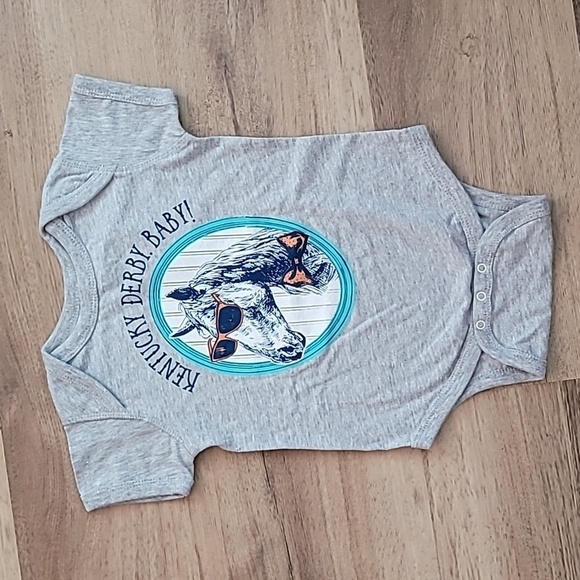 NWT Official Licensed Kentucky Derby Baby Bodysuit 18m Grey - Picture 1 of 3